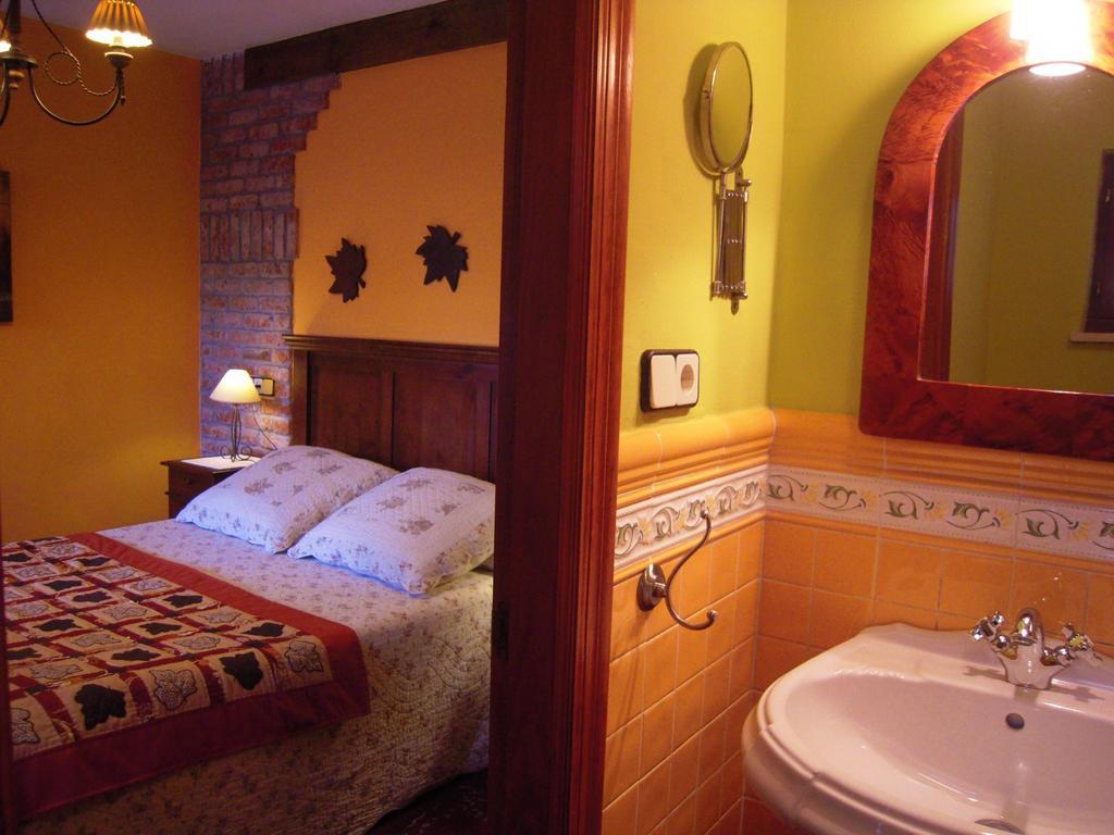Rural Aguilar Hotel